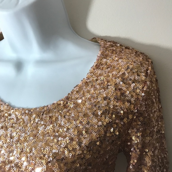 Gold Sequin Dress by Lovers & Friends. Size Xsmall - Picture 5 of 8